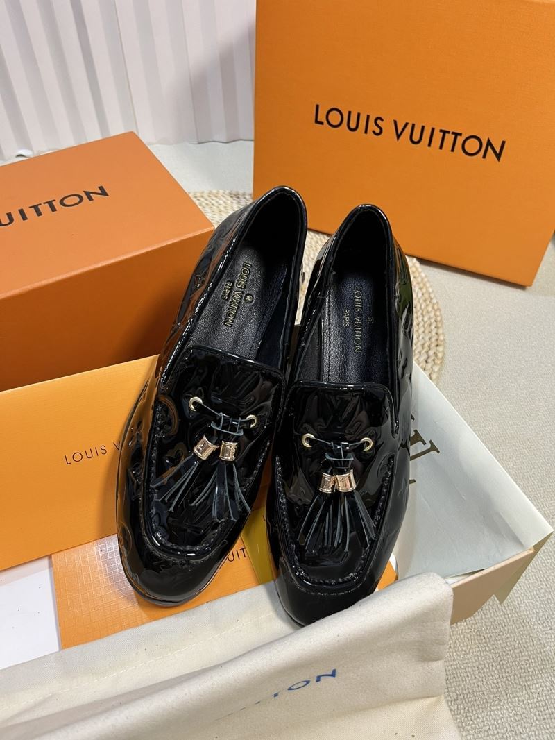 Louis Vuitton Low Shoes